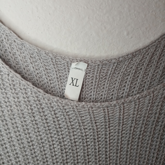 NWOT Gray Knit Camisole Size XL - Picture 2 of 5